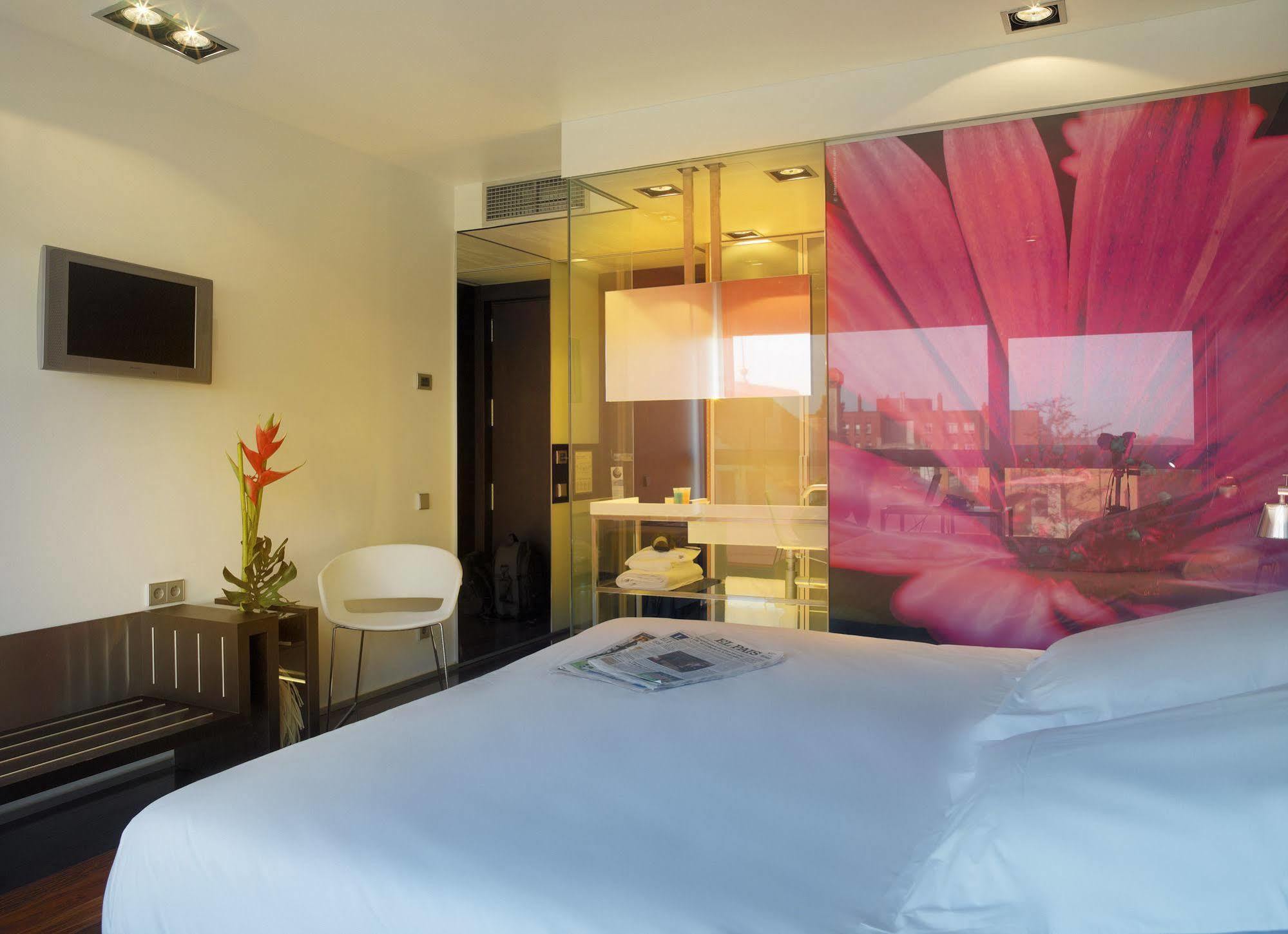 Ikonik Angli Hotel Barcelona Phòng bức ảnh